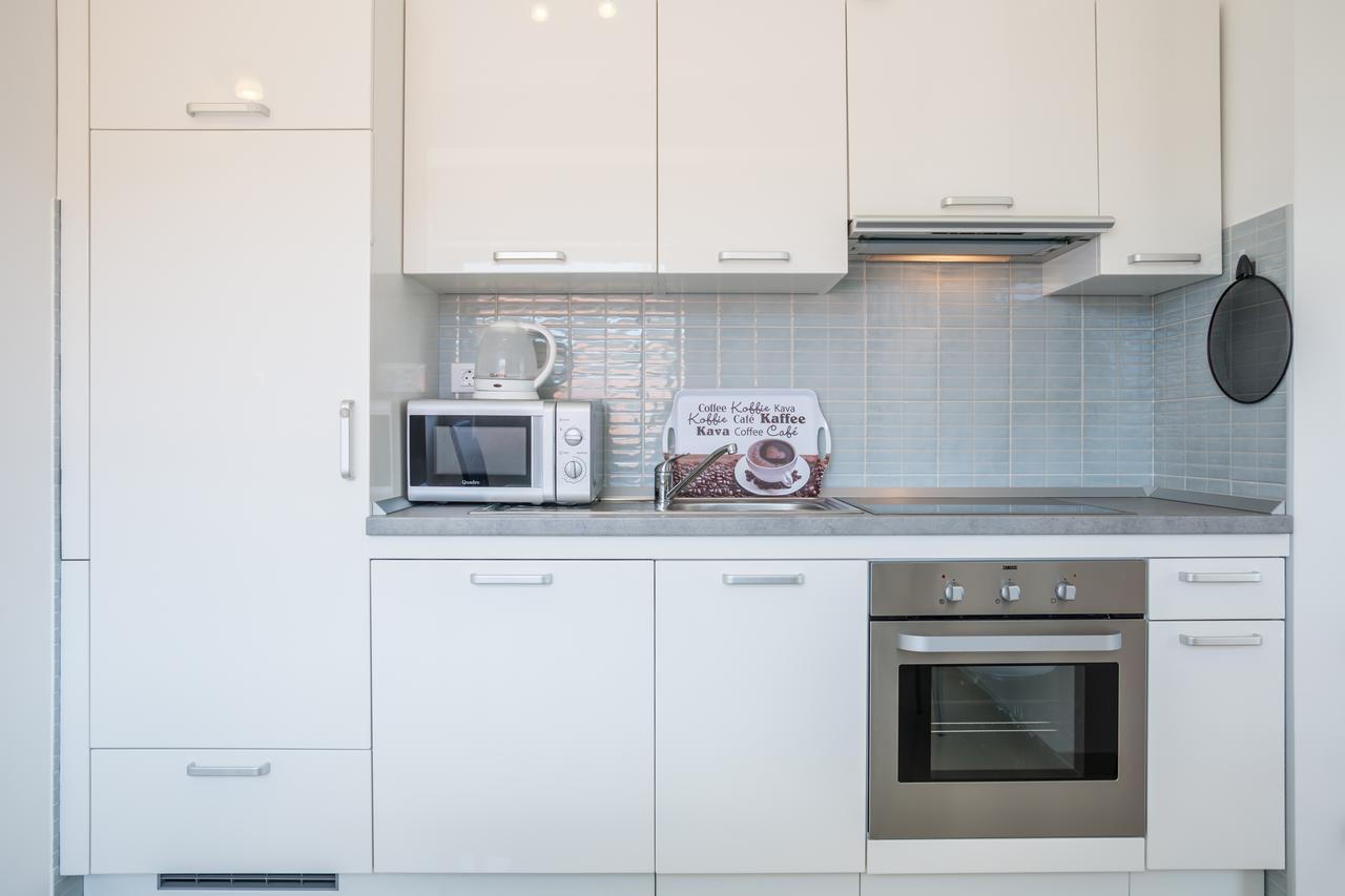 Apartment Falcon Stari Grad  Exterior photo